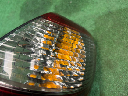 Right tail light SUBARU LEGACY OEM 84201AE200 BH5 1999