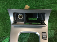 ATシフトコンソール SUBARU FORESTER OEM 92121SA010 92121SA070 92121SA020 SG5 2004