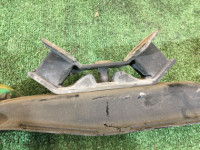 变速箱横梁 SUBARU LANCASTER OEM 41011AE010 41022AC150 41022AE120 BH9 1998 EJ254