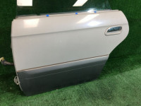 Porta traseira esquerda SUBARU LANCASTER OEM 60400AE130 60400AE250 BH9 1998 beige 8L5