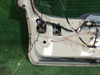 尾门 SUBARU LANCASTER OEM 60800AE040, 84251AE060 BH9, BHE 1998 beige 8L5