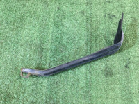 Soporte izquierdo del parachoques delantero 57707AE240 SUBARU LANCASTER