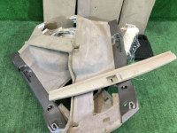 Revestimento da bagageira SUBARU LANCASTER OEM 94015AE020GF 94015AE030GF 94047AE020AD 94047AE030AD 94016AE010GF BH9 1998 beige 8L5