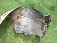 Guarda-pó dianteiro direito SUBARU LANCASTER OEM 59110AE020 BH9 1998 beige 8L5
