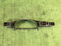 กรอบมาตรวัด SUBARU LANCASTER OEM 66180AE000 66180AE030 BH9 1998 beige 8L5