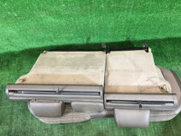 Conjunto de bancos SUBARU LANCASTER OEM 64010AE000ML 64010AE010ML 64221AE000ML 64231AE000ML BH9 1998 beige 8L5