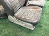 Conjunto de bancos SUBARU LANCASTER OEM 64010AE000ML 64010AE010ML 64221AE000ML 64231AE000ML BH9 1998 beige 8L5