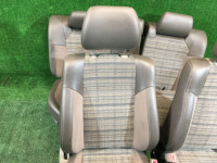 Conjunto de bancos SUBARU LANCASTER OEM 64010AE000ML 64010AE010ML 64221AE000ML 64231AE000ML BH9 1998 beige 8L5