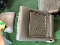 Conjunto de bancos SUBARU LANCASTER OEM 64010AE000ML 64010AE010ML 64221AE000ML 64231AE000ML BH9 1998 beige 8L5