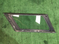 右リアクォーターガラス SUBARU LANCASTER OEM 65210AE000NB BH9 1998
