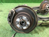 Bujes traseros SUBARU LANCASTER OEM 26692AE000 26700AE010 28474AE000 20252AE000 BH9 1998 EJ254