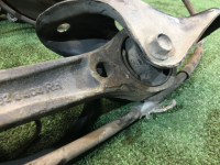 Bujes traseros SUBARU LANCASTER OEM 26692AE000 26700AE010 28474AE000 20252AE000 BH9 1998 EJ254
