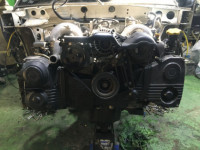 エンジン SUBARURU LEGACY OEM 10100BF920 BE5 2001 EJ204