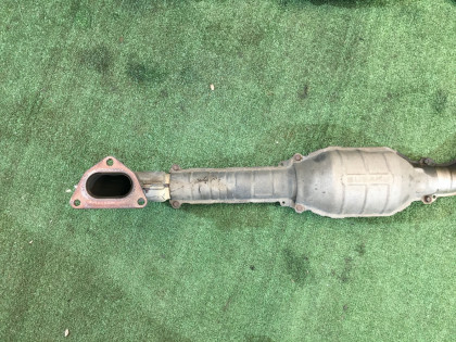 Exhaust manifold SUBARU LEGACY OEM 44101AE050 44101AE040 BEE 2002 EZ30
