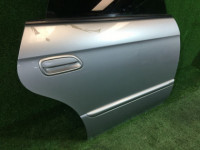 ประตูหลังขวา SUBARU LEGACY OEM 60400AE400 BEE 2002 silver 01G