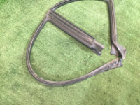Left door seal SUBARU LEGACY OEM 63521AE010 BEE 2002 silver 01G
