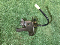 行李厢锁 SUBARU LEGACY OEM 57530AE001 BEE 2002 silver 01G