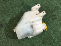 ウォッシャータンク SUBARU LANCASTER OEM 86610AE010 BH9 1998 EJ254