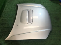 Capó SUBARU LEGACY OEM 57229AE010 57229AE030 BE5 2000 Silver 792
