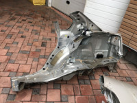 Guarda-lamas traseiro direito дефект SUBARU LEGACY OEM 51410AE001 BE5 2000 Silver 792