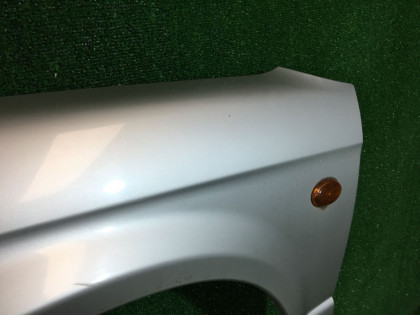 左フロントフェンダー дефект SUBARU LEGACY OEM 57120AE011 BE5 2000 Silver 792