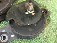 Apoios do motor SUBARU LEGACY OEM 41022AE000 41022AE001 41022AE010 41022AE011 BE5 2000 EJ206