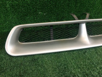 Rejilla del radiador RFRB SUBARU LEGACY OEM 91121AE160 BE5 2000 Silver 792