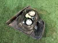 Piloto trasero izquierdo SUBARU LEGACY OEM 84201AE05A BE5 2000