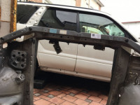 ラジエーターコアサポート SUBARU LEGACY OEM 53060AE000 53040AE000 53060AE050 BE5 2000