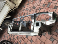 ラジエーターコアサポート SUBARU LEGACY OEM 53060AE000 53040AE000 53060AE050 BE5 2000
