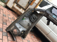 ラジエーターコアサポート SUBARU LEGACY OEM 53060AE000 53040AE000 53060AE050 BE5 2000