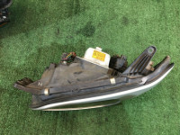 ไฟหน้า Ксенон SUBARU LEGACY OEM 84001AE280 84001AE281 84001AE290 84001AE291 BE5 2000