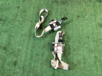 เข็มขัดนิรภัยด้านหน้า 64620AE000GF 64620AE010GF SUBARU LANCASTER