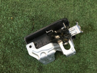Tirador del depósito SUBARU LEGACY OEM 57345AA060ML 57346AA010ML BE5 2000 Silver 792