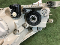 ไฟหน้าขวา 2 модель дефект TOYOTA RUSH OEM 81110-B4170 J210E 2014