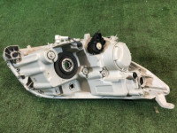 左ヘッドライト 2 модель дефект TOYOTA RUSH OEM 81150B4170 J210E 2014