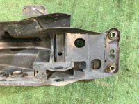Travessa traseira SUBARU FORESTER OEM 20150SA020 SG5 2006 EJ203