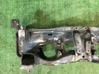 Travesaño delantero SUBARU FORESTER OEM 20101SA020 20101FE520 SG5 2006 EJ203