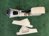 Guantera y reposabrazos высокий SUBARU FORESTER OEM 66150SA100EU 92113FE100EU 92114SA030EU 92136FE000EU SG5 2006 51E