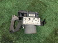 ABS模块 27594SA071 SUBARU FORESTER