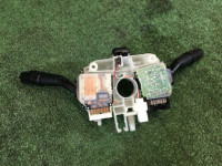 Mando de columna de dirección SUBARU FORESTER OEM 83111SA102 SG5 2006 EJ203