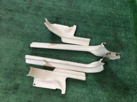 Frisos das embaladeiras SUBARU FORESTER OEM 94060SA000EU 94060SA010EU 94061SA001EU 94061SA011EU SG5 2006 51E
