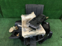 แผงบุห้องเก็บของท้าย 94015SA040EU 94015SA050EU 94027SA110EB 94027SA120EB SUBARU FORESTER