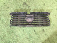 フロントグリル SUBARU FORESTER OEM 91121SA082 SG5 2006 51E