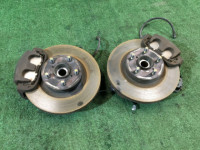 ดุมล้อหน้า 26300AE070 26292FE000 26292FE010 28313AE020 28313AE030 SUBARU FORESTER