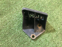 Soporte derecho del parachoques trasero SUBARU LEGACY OEM 57707AE060 BH9 2000 silver 792