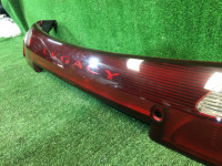 Friso entre os farolins traseiros SUBARU LEGACY OEM 84251AE000, 84201AE200, 84201AE210 BH9 BHE BH5 2000