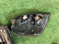 Friso entre os farolins traseiros SUBARU LEGACY OEM 84251AE000, 84201AE200, 84201AE210 BH9 BHE BH5 2000