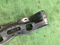 Travesaño delantero SUBARU LEGACY OEM 20101AE030 BH5 BE5 2002