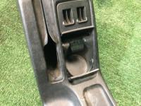Glovebox and armrest высокий SUBARU LEGACY OEM 92111AE010ML, 92132AE000ML, BH5 BE5 BE9 BHE BH9 2002 silver 01G